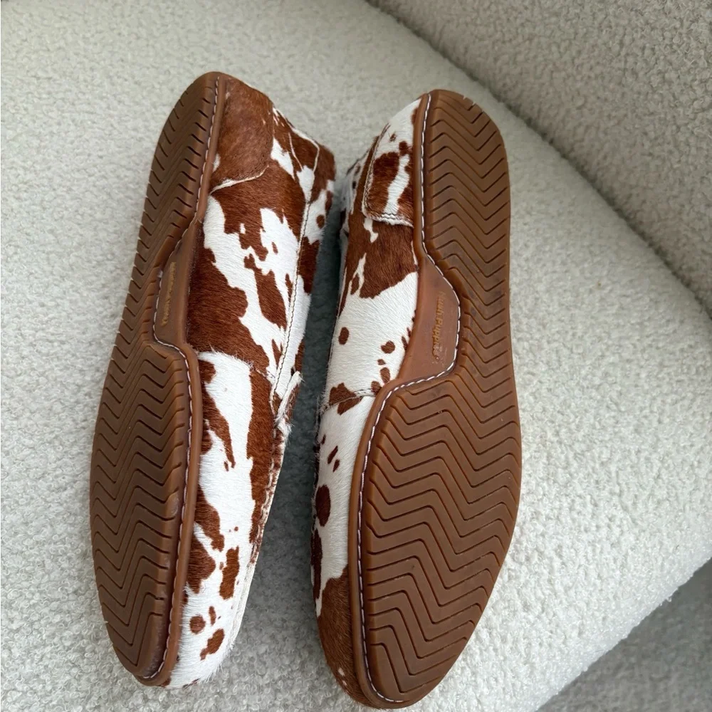 Hush Puppies Tan and Cream Patterned Loafers - Picture 4 of 6